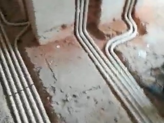 水、电管开槽施作