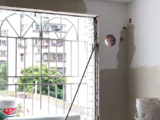 墙、顶面腻子批嵌