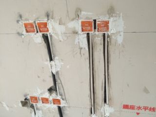 水、电管开槽施作