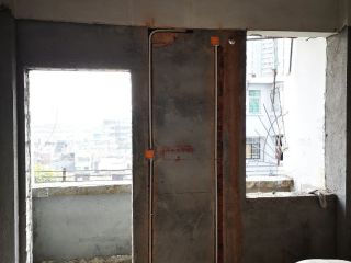 强、弱电路穿线施作