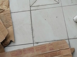 地砖铺贴及地面找平施作