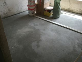 地砖铺贴及地面找平施作