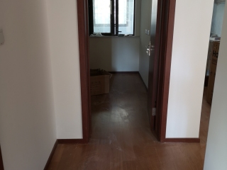 实木复合地板铺设