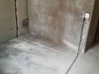 水、电管开槽施工