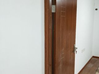 成品门及墙纸铺贴