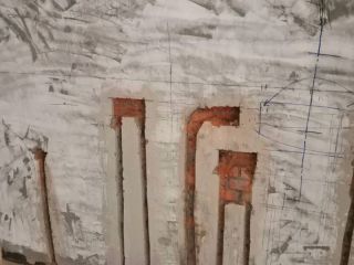 水、电管开槽施作