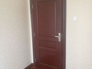 成品门及墙纸铺贴